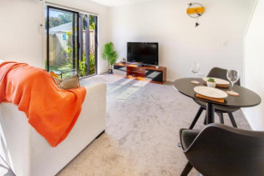1 Bedroom Gem with Hagley Park at your doorstep, Christchurch